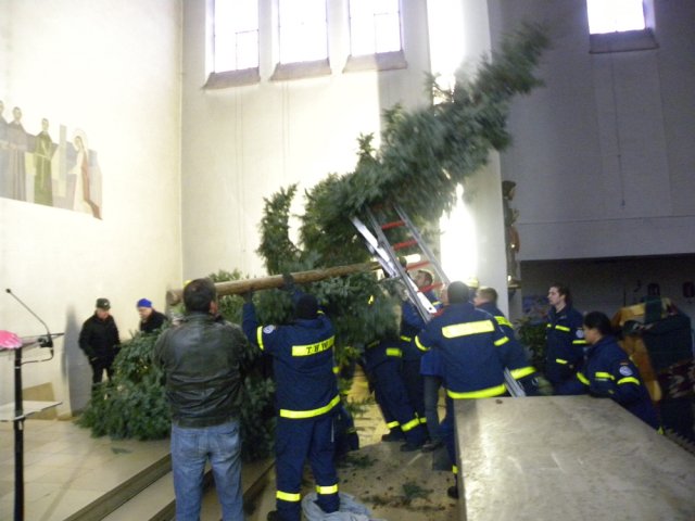 Christbaumaufstellen 2016 26